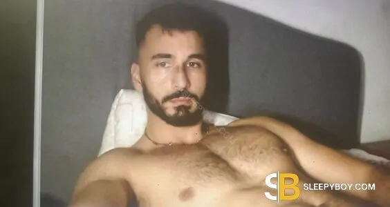 Gay Escort Kint 26yr - sucking