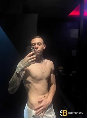 Bisexual Escort Eduardo Henrique Oliveira 23yr - sucking