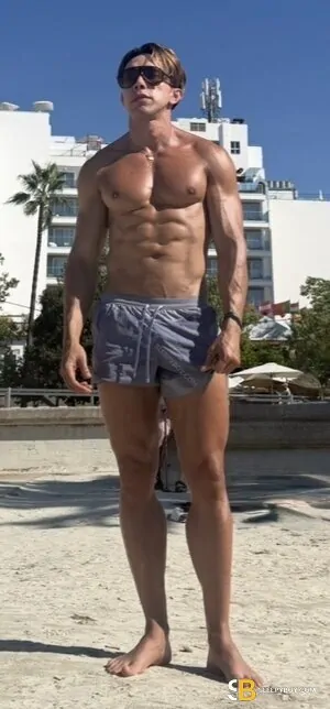 Gay Escort Eider 35yr - licking
