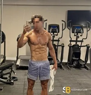 Gay Escort Eider 35yr - role