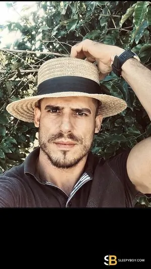 Gay Escort Gabriel 35yr - role