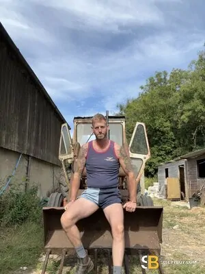 Gay Escort John 44yr - role