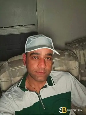Bisexual Escort Manish 40yr - role