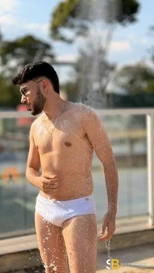 Bisexual Escort Victor 27yr - sucking