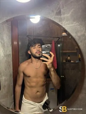 Bisexual Escort Victor 27yr - role