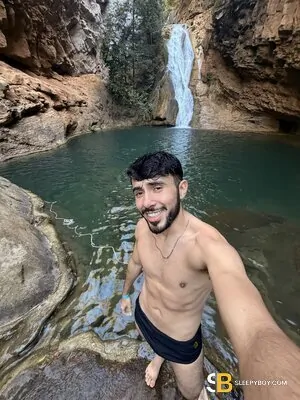 Bisexual Escort Victor 27yr - role