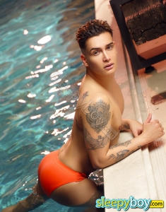 male rent boy Cambridge Lukas Xxl